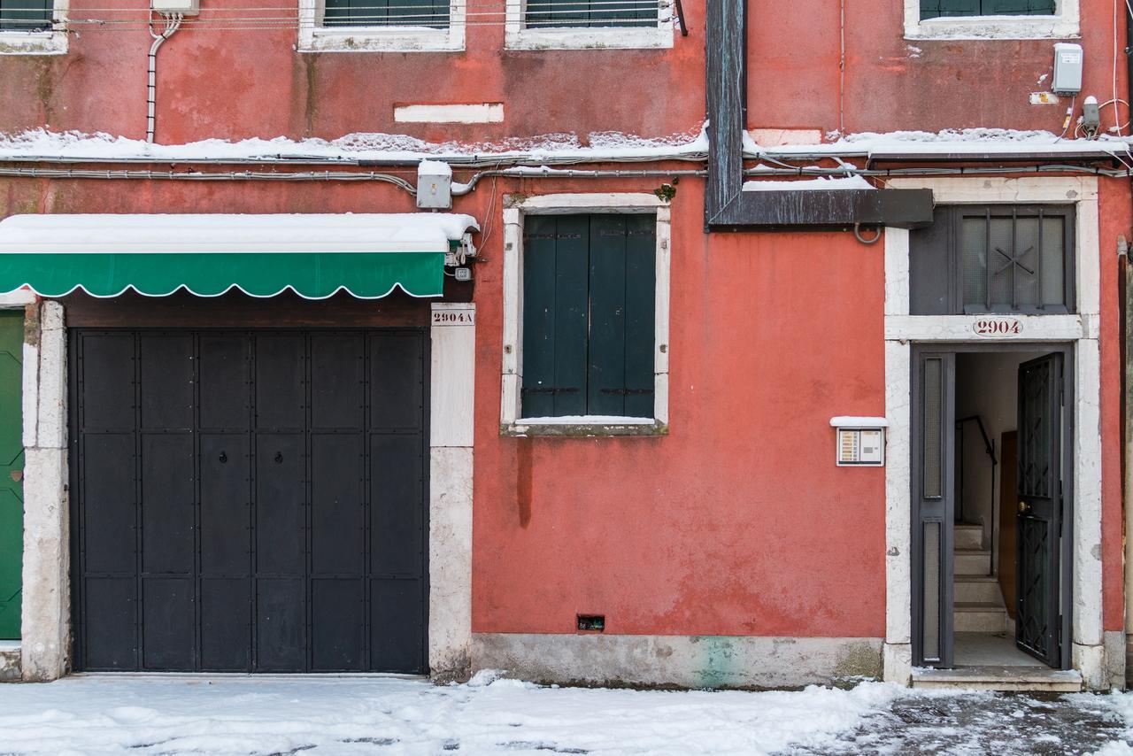 Apartment Small Canal View In Boutique Venedig